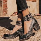 Damen-Pumps mit Knöchelriemchen und Schnallenverschluss