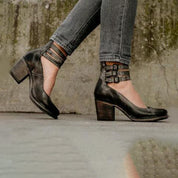 Damen-Pumps mit Knöchelriemchen und Schnallenverschluss