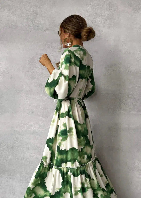 Women's maxi dress with V-neck and waistband