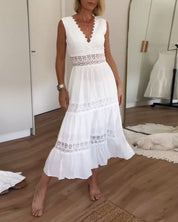 Women's Midi Dress with V-Neck and Lace Trim
