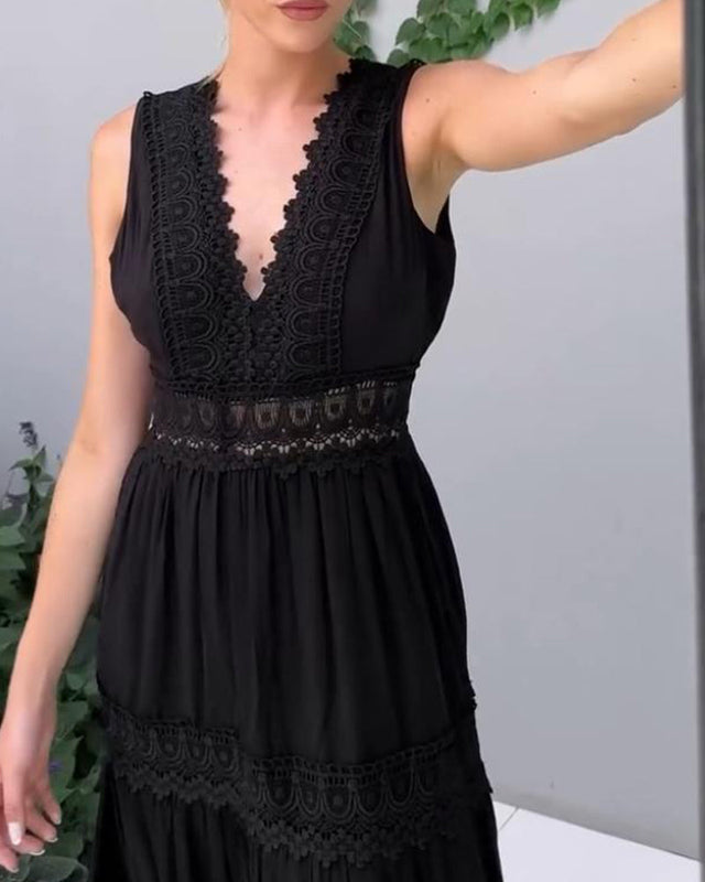 Women's Midi Dress with V-Neck and Lace Trim