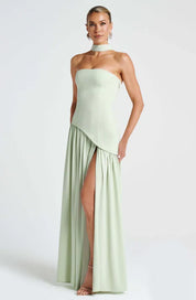 Women's strapless maxi dress with scarf and long skirt