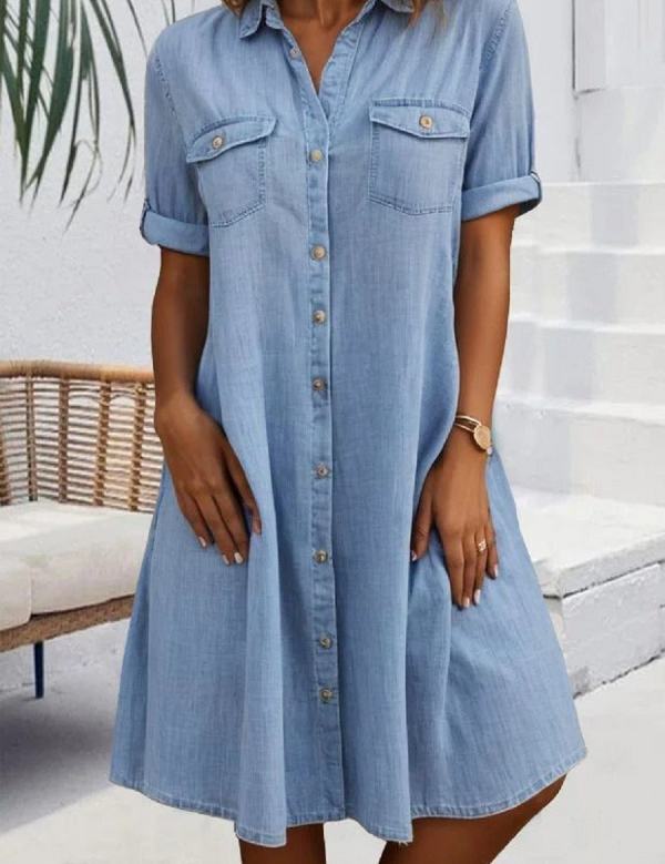 Damenhemdkleid_mit_Frontknopfen_und_Brusttaschen_9bcecdb4-8cec-43a6-b988-063bd5bcc998.png