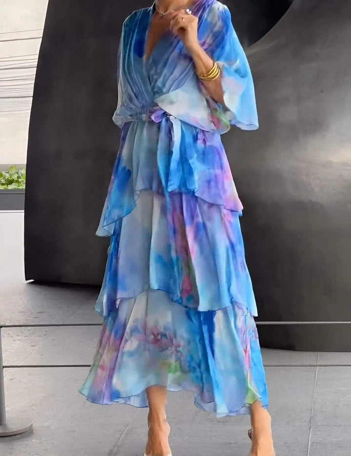Damenkleid_mit_Rundhalsausschnitt_und_abgestepptem_Saum_2.jpg