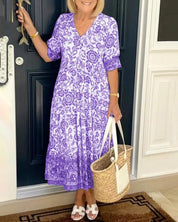 Women's dress with V-neck and elasticated waistband