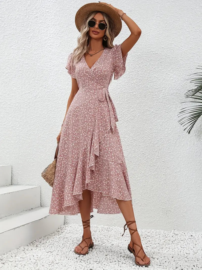 Women's dress with wrap closure and tie belt