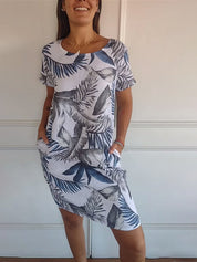 Damenkleid mit Rundhalsausschnitt und integrierter Taillenkonstruktion