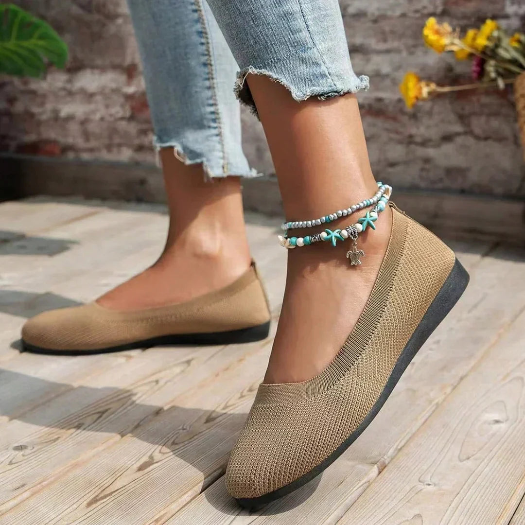 Flache Damen Slipper mit rutschfester Sohle und runder Zehe