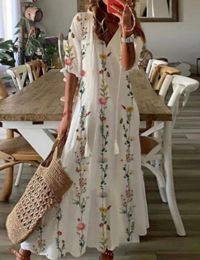 Frauen_Blumenkleid_mit_V_Ausschnitt_und_34_Armeln__2.jpg