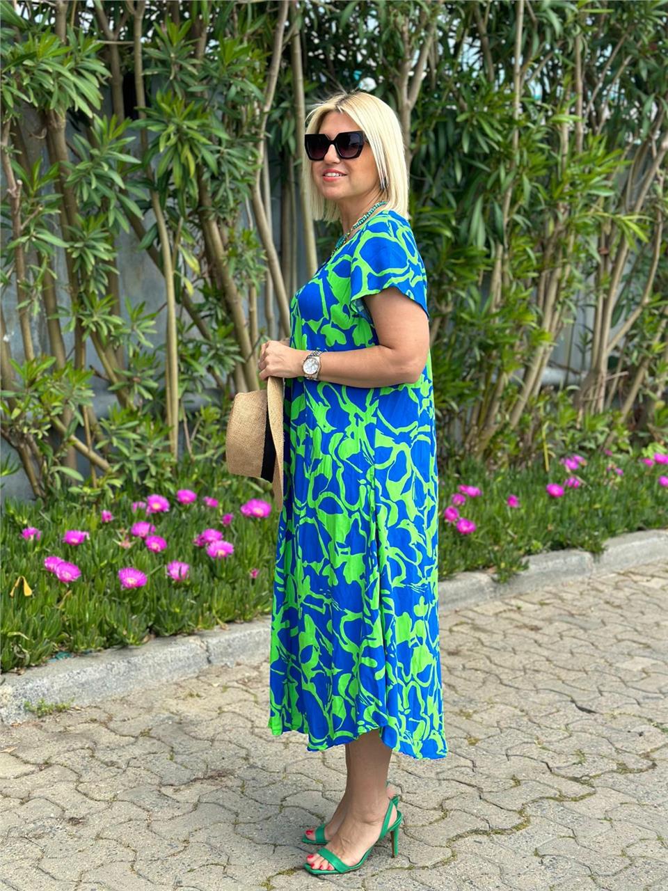 Women's Floral V-Neck Short Sleeve Dress