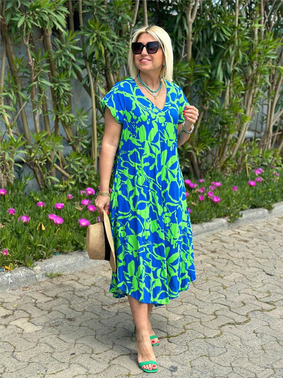 Women's Floral V-Neck Short Sleeve Dress