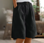 Women's Casual Shorts with Waistband and Side Pockets