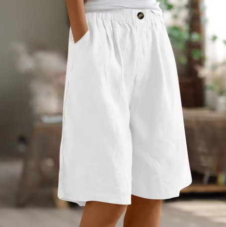 Women's Casual Shorts with Waistband and Side Pockets