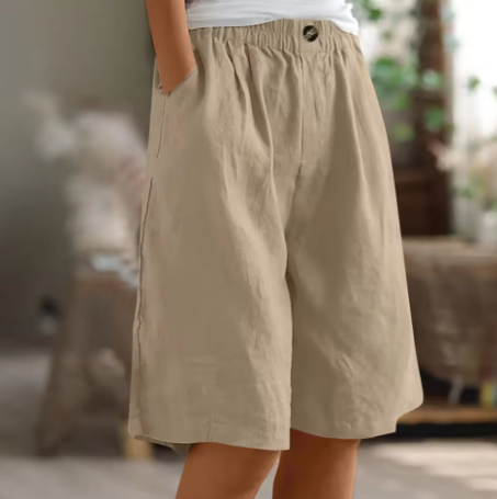 Women's Casual Shorts with Waistband and Side Pockets