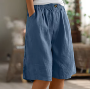 Women's Casual Shorts with Waistband and Side Pockets