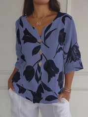 Women's linen trousers with side pockets and turn-up hem
