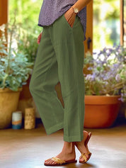 Women with side pockets and turn-up hems
