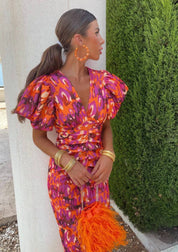Women's Midi Dress with V-Neck and Short Puff Sleeves