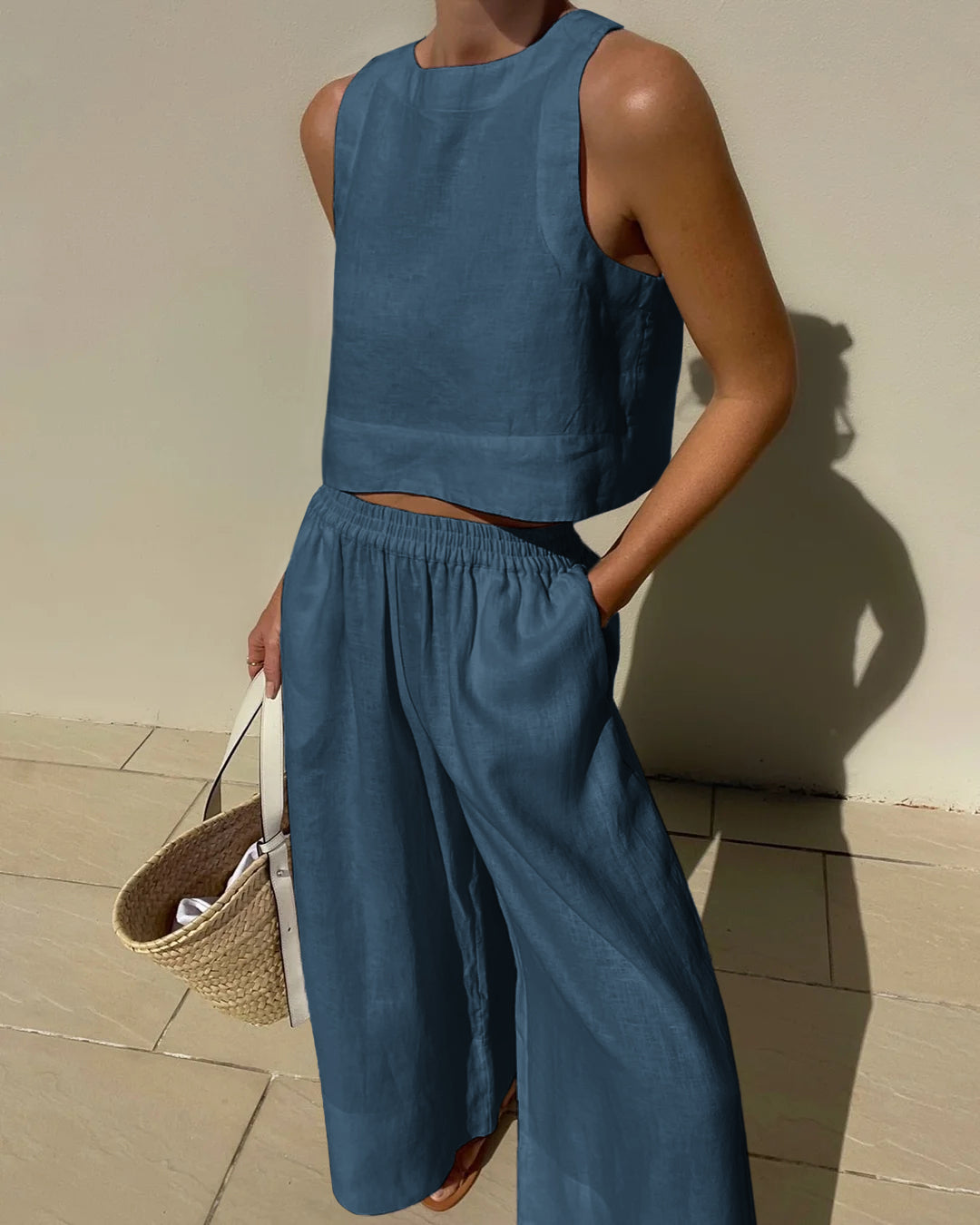 Women's Two-Piece Sleeveless Top and Wide-Leg Pants Set