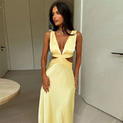 Formal maxi dress for women with cut-out waist and satin finish