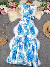 Ärmelloses Maxikleid für Damen aus floraler Spitze mit gestuftem Rock