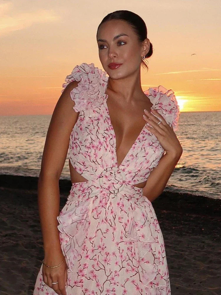 Backless maxi dress for women with ruffles and floral pattern
