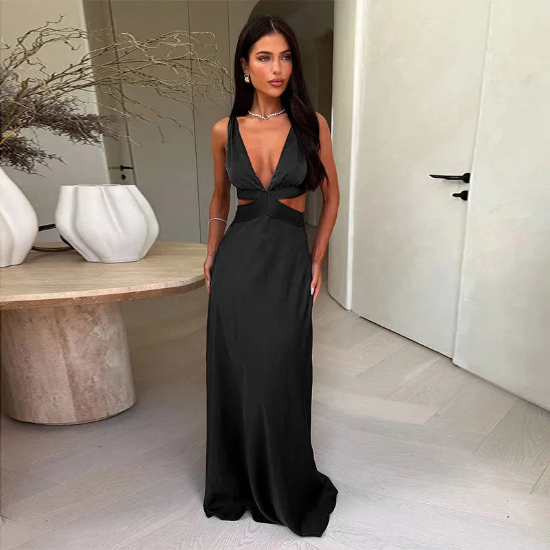 Formal maxi dress for women with cut-out waist and satin finish