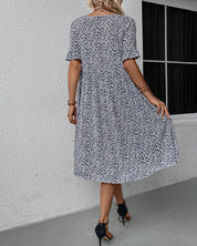 Damen-Freizeitkleid in A-Linie mit Blumenmuster und kurzen Rüschenärmeln