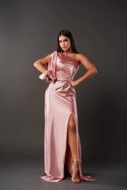 Satin maxi dress for women with one strap and high side slit